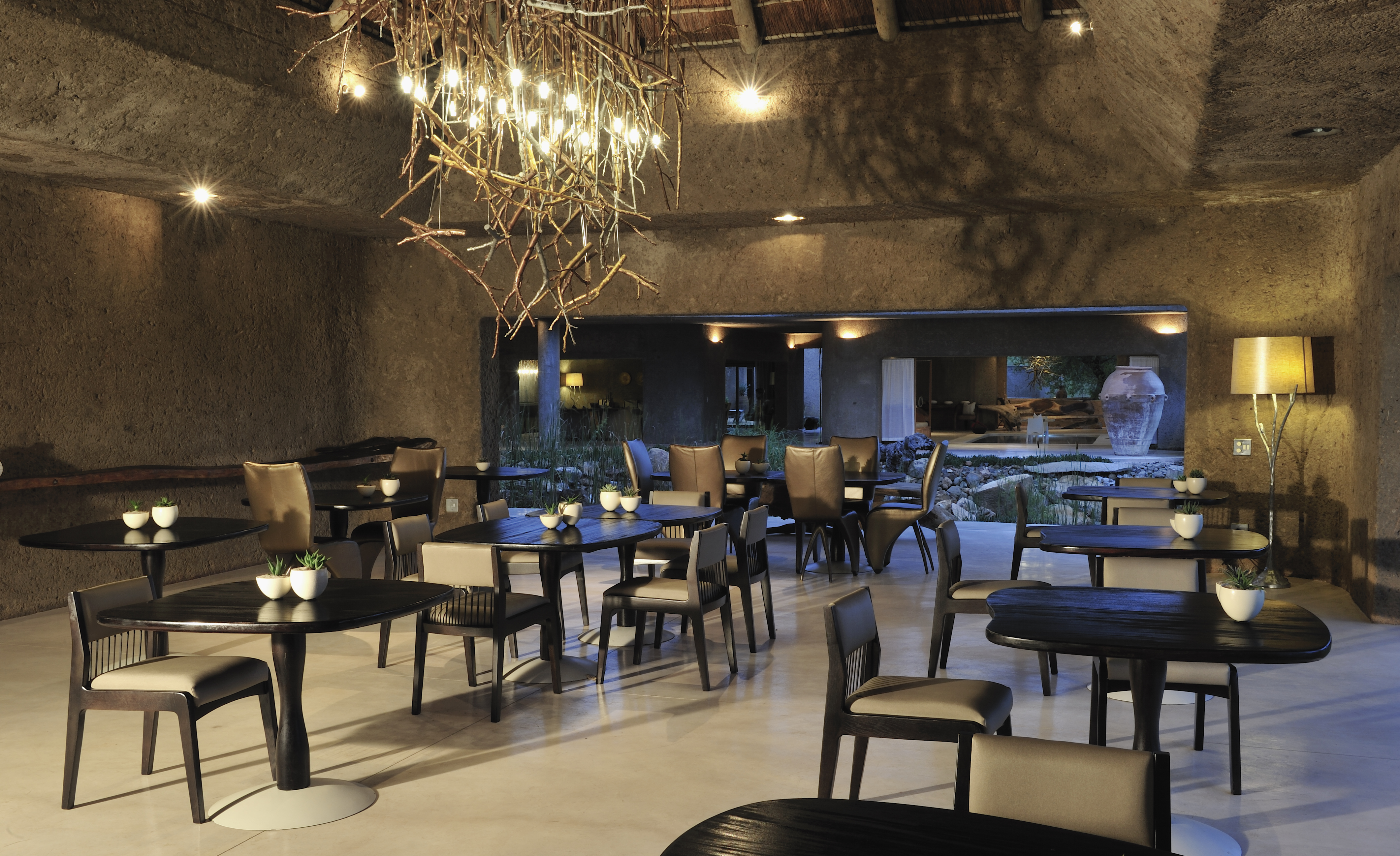 Sabi Sabi Earth Lodge thumbnail 11